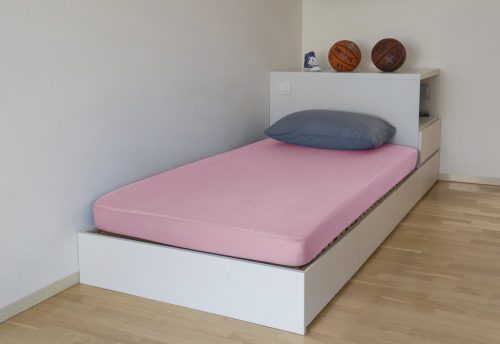 Waterproof Fitted Sheet (SET - With 2 Pillow Cases)